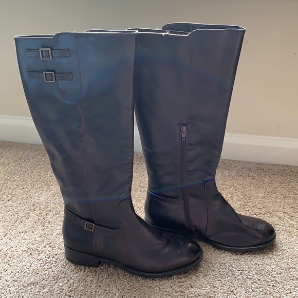 Dark Brown Boots - Picture 3 of 9